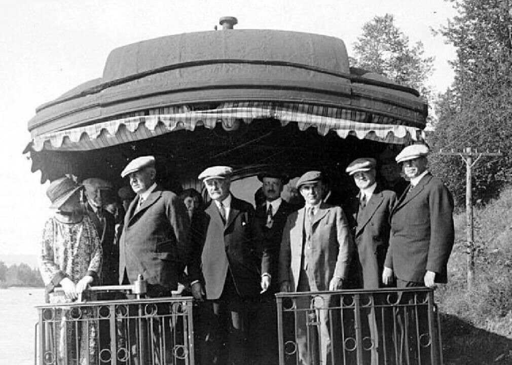 1923: Harding orders troops home from Germany